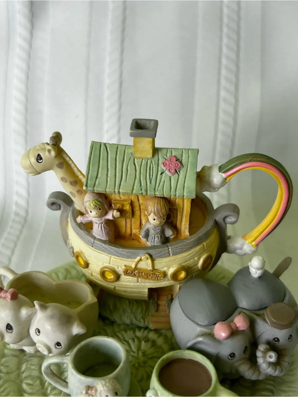 Vintage Enesco Precious Moments Pastel Noah's Ark display Tea Set Teapot